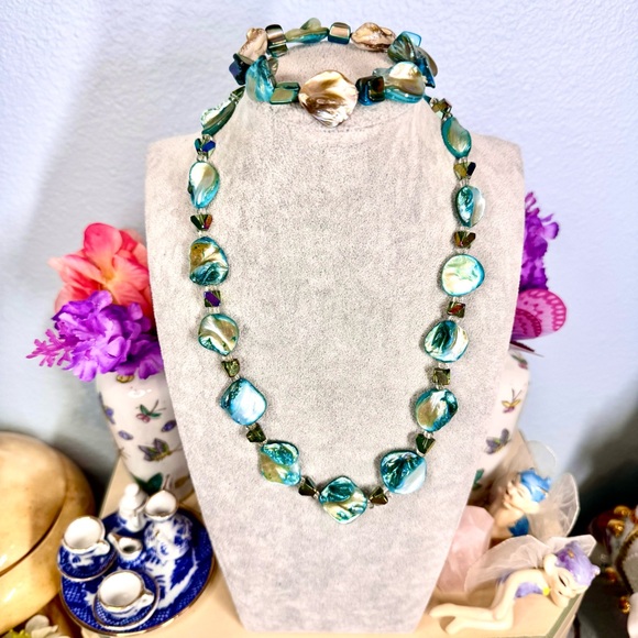 Blue Green Blister Pearls with Crystal beaded necklace, Blister Pearl Bracelet - Picture 1 of 6